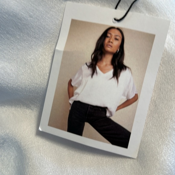 Nation Ltd. Bennie Oversized Sateen Tee - Picture 13 of 14